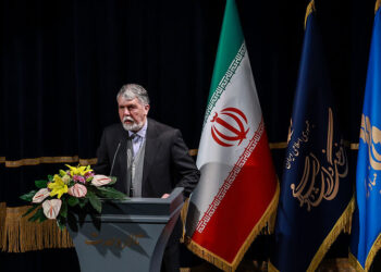 وزیر ارشاد: بودجه فرهنگی جمعیت را سرمایه‌گذاری جدی بدانیم