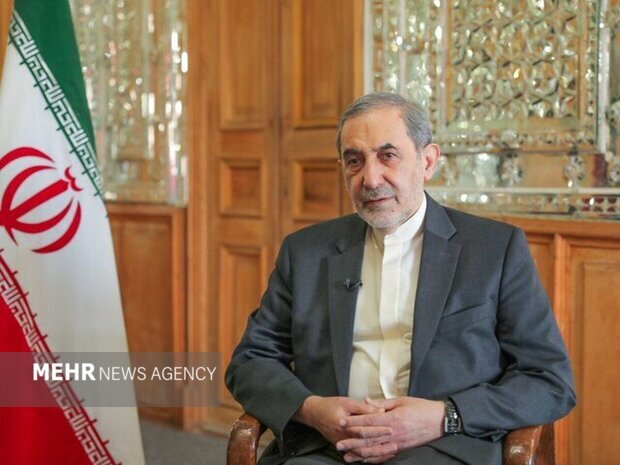 ولایتی: شما شکست خورده‌های در میدان، پیروزِ دیپلماسی هم نخواهید شد