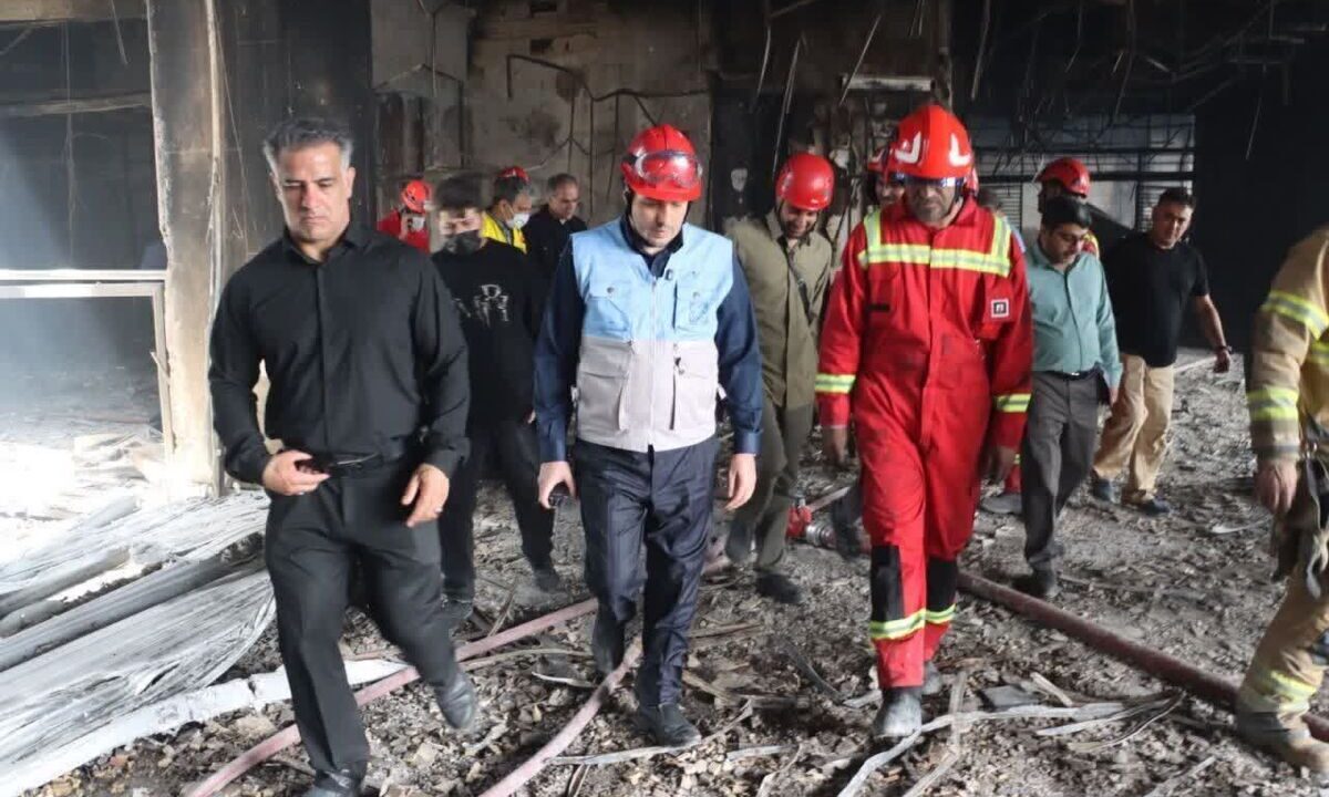 پایان عملیات امداد و نجات و اطفای حریق مجتمع تجاری ارغوان اندیشه