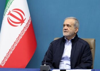 پزشکیان: گران‌فروشی قابل‌ تحمل نیست؛ دستور برخورد جدی داده‌ام