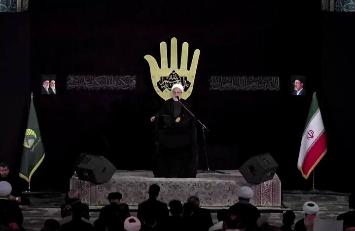 پناهیان: خون امام شهید عزت را در رگهای ایران جاری کرد پناهیان: خون امام شهید عزت را در رگهای ایران جاری کرد