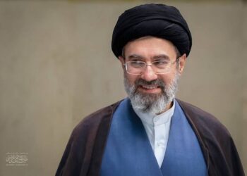 پیام رهبر انقلاب به مناسبت سالگرد افتتاح اولین دوره مجلس شورای اسلامی