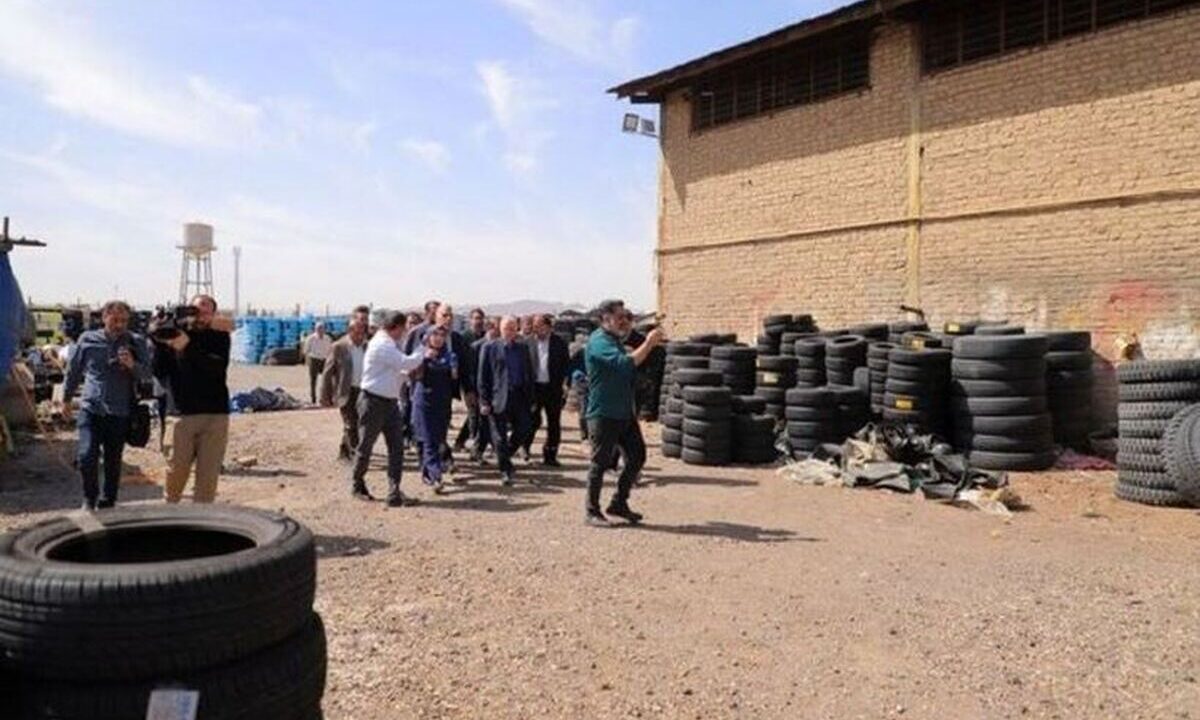 کشف انبار‌های بزرگ احتکار لاستیک و محصولات پتروشیمی