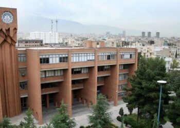 کلاس‌های تحصیلات تکمیلی دانشگاه شریف از ۹ خرداد حضوری می‌شود