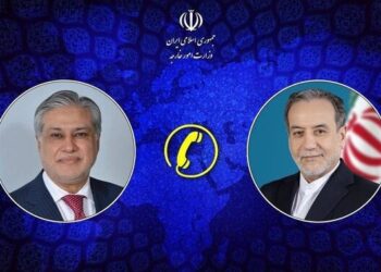 گفتگوی تلفنی عراقچی با وزیر خارجه پاکستان