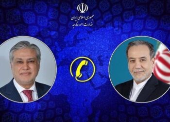 گفتگوی تلفنی وزرای امور خارجه ایران و پاکستان