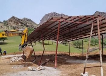 ۳۴ مورد تغییر کاربری غیرمجاز در اراضی زراعی در قائمشهر شناسایی شد