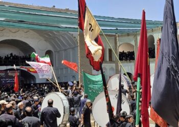 آغاز مراسم عزاداری تاسوعا در حسینیه تاریخی امام رضا (ع) بیرجند