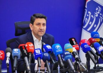آقای وزیر لطفا مستندات ادعای خود را منتشر کنید آقای وزیر لطفا مستندات ادعای خود را منتشر کنید