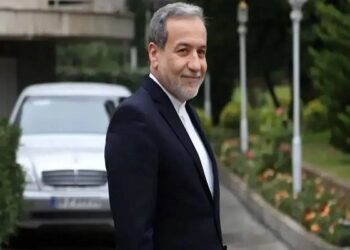 آکسیوس مدعی سفر احتمالی عراقچی به سوئیس شد