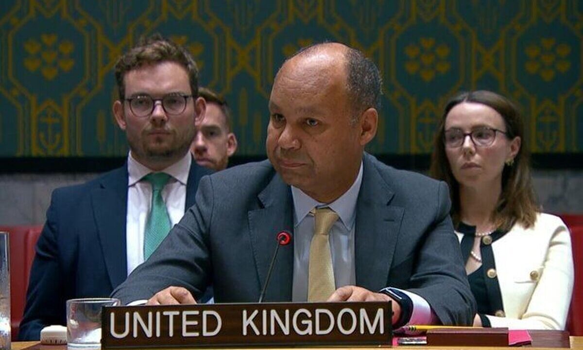 ابراز نگرانی انگلیس درباره تحرکات نظامی اسرائیل در سوریه ابراز نگرانی انگلیس درباره تحرکات نظامی اسرائیل در سوریه