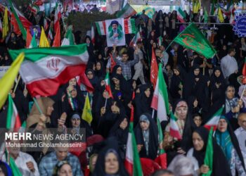 اجتماع پرشور عزاداران حسینی در رامیان؛ نوای «لبیک یا حسین»