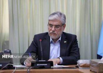 اعضای تشکیل ستاد دانشگاهیان برای بدرقه امام شهید منصوب شدند اعضای تشکیل ستاد دانشگاهیان برای بدرقه امام شهید منصوب شدند