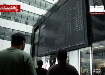 افت سنگین بورس با غلبه صف‌های فروش/ نفتی‌ها و بانک‌ها در صدر گردش پول