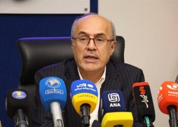 ایران در آینده نزدیک با بحران صندلی‌های خالی دانشگاه‌ روبرو می شود