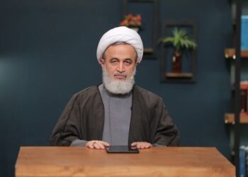 بازتعریف نقش دین در ساختن فرهنگ جامعه ضروری است