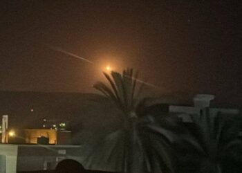بامداد سرخ خلیج فارس؛ «رولت روسی» ترامپ و انبار باروت غرب آسیا