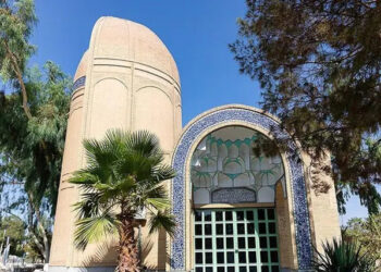 بانو امین نماد توانمندی زنان است/زن مجتهد می‌تواند مرجع معنوی باشد