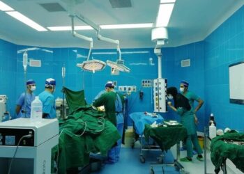 بررسی مسائل و مشکلات پرستاران اتاق عمل بررسی مسائل و مشکلات پرستاران اتاق عمل