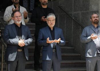 برگزاری مراسم سالار شهیدان با حضور وزیر علوم