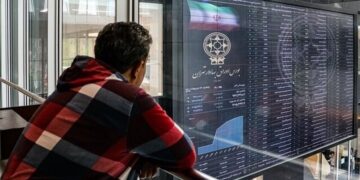 بورس همه را غافلگیر کرد / رکورد تاریخی شاخص در اوج التهاب