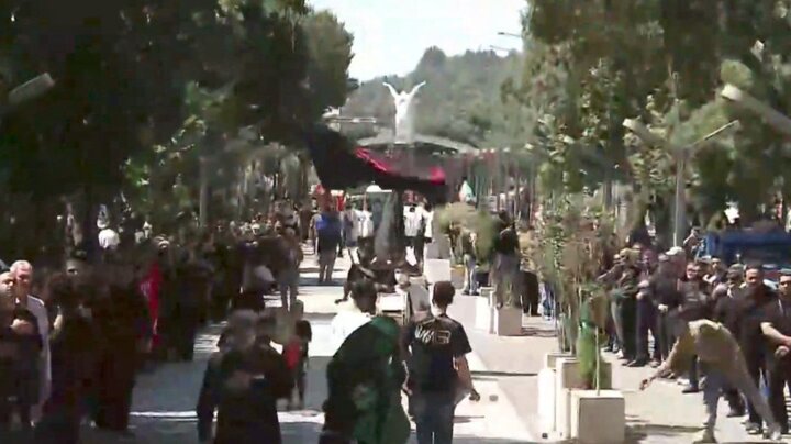 تاسوعا در کردستان؛ از نوای عزا در خیابانها تا آیینهای سنتی در شهرها تاسوعا در کردستان؛ از نوای عزا در خیابانها تا آیینهای سنتی در شهرها
