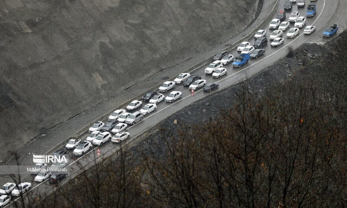 تردد ۶۰ هزار خودرو در آزادراه تهران–شمال/ موج بازگشت مسافران در راه است