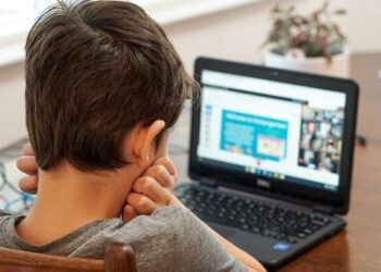 تشدید تنش‌های بریتانیا و آمریکا در پی وضع قانون جدید اینترنت