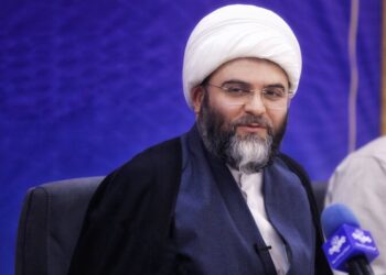 حجت‌الاسلام قمی: شخصیت امام راحل و رهبر شهید جزئی از مکتب امامین است