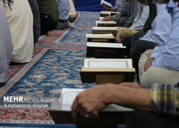 حرم عبدالعظیم میزبان محفل انس با قرآن در شب شام غریبان می‌شود