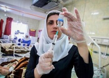 خروج ۳ هزار پرستار در سال گذشته؛ هشدار درباره تشدید کمبود نیرو در نظام سلامت