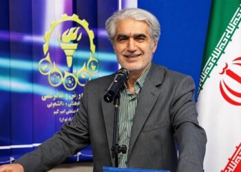 دانشجویان باید به تولیدکننده بازی‌های فناورانه تبدیل شوند