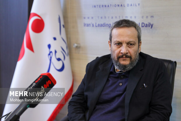 «دیوار دین» میرفتاح در راه است؛ ادای دین به بزرگان هنر و ادب «دیوار دین» میرفتاح در راه است؛ ادای دین به بزرگان هنر و ادب