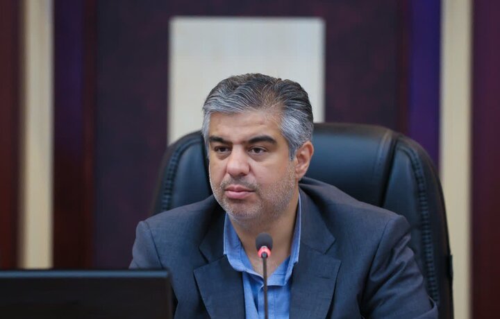 زندیه وکیلی: تبعیت از رهنمودهای رهبری ضامن پیشرفت و ثبات کشور است