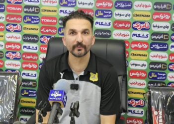 سرمربی موقت صنعت‌نفت آبادان مشخص شد