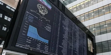 شاخص کل عقب‌نشینی کرد/ نوسان رفت‌وبرگشتی در یک روز