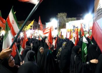 شکوه حضور مردم شازند در ایستگاه صد و هشتم بیعت با رهبر معظم انقلاب