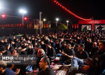 عزاداری مردم اصفهان در سوگ شهادت امام حسین علیه السلام