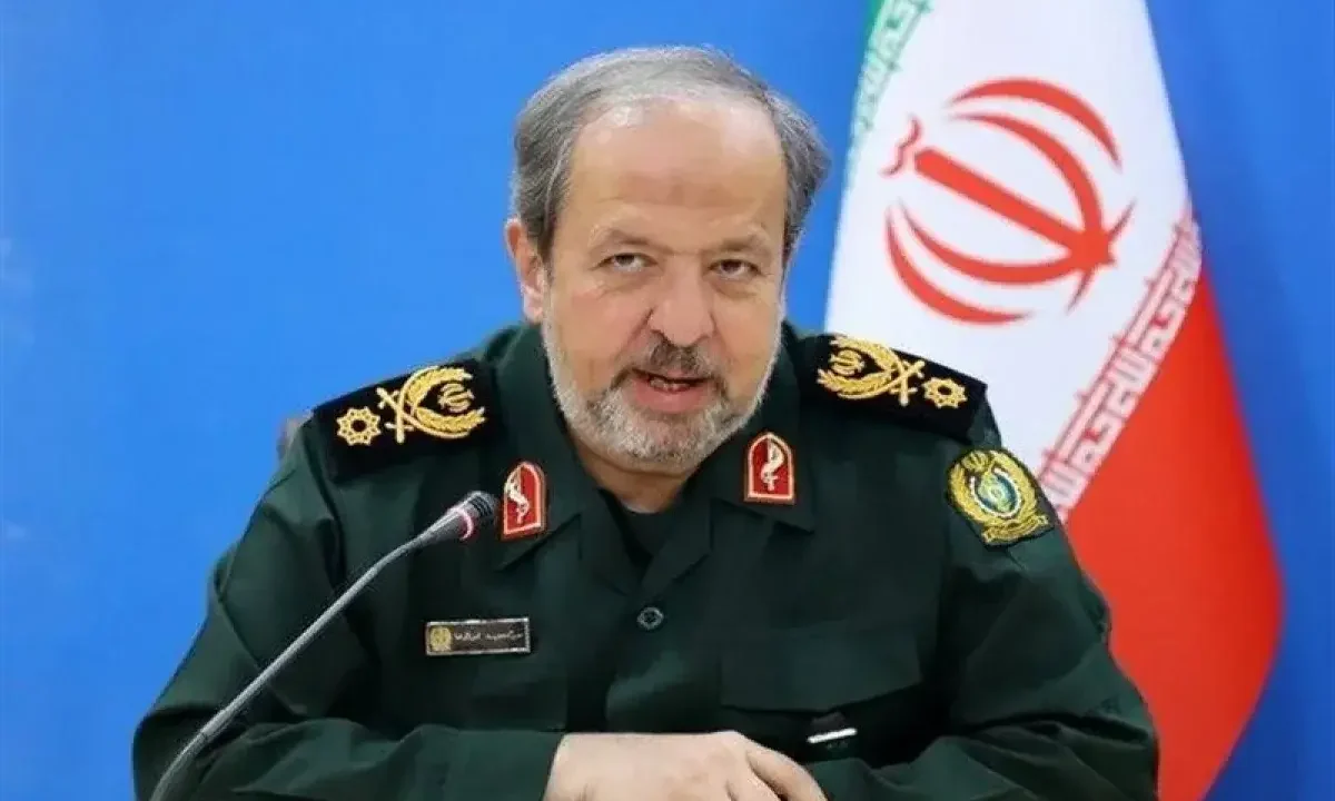 فرمانده سپاه: در جریان جنگ تولید سلاح‌های پیشرفته متوقف نشد