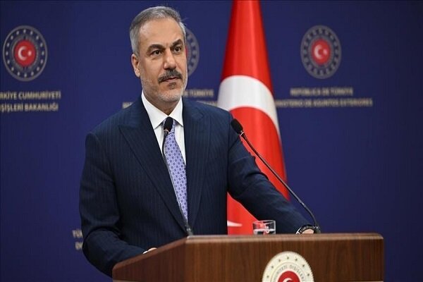 فیدان: جنگ میان ایران و آمریکا باید پایان یابد