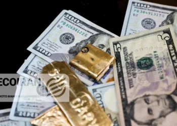 قیمت طلا و دلار امروز دوشنبه 8تیر/کاهش طلا، افزایش دلار + جدول