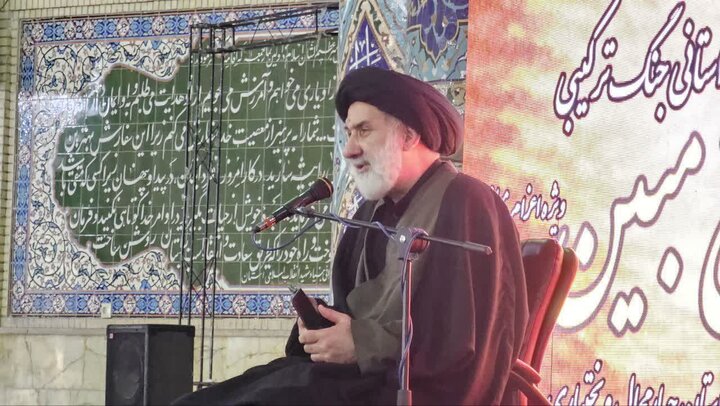 مبلغان به تبیین و آگاهی‌بخشی مردم اهتمام داشته باشند 