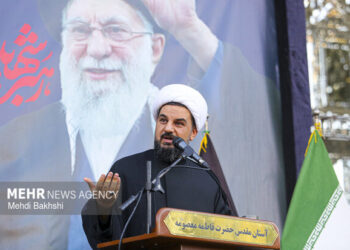 محرم مکتب ایستادگی برابر ظلم است؛ ادامه راه شهیدان با تبعیت از ولایت