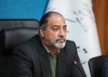 مدیری که به بهانه شرایط جنگی از خدمترسانی شانه خالی کند، ناکارآمد است مدیری که به بهانه شرایط جنگی از خدمترسانی شانه خالی کند، ناکارآمد است