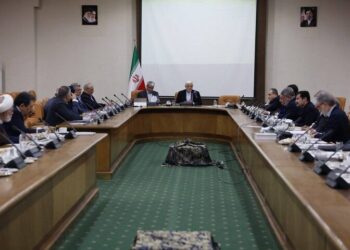 مصوبات امروز هیئت دولت؛ تعیین سازوکارهایی برای حمایت معیشتی از مردم