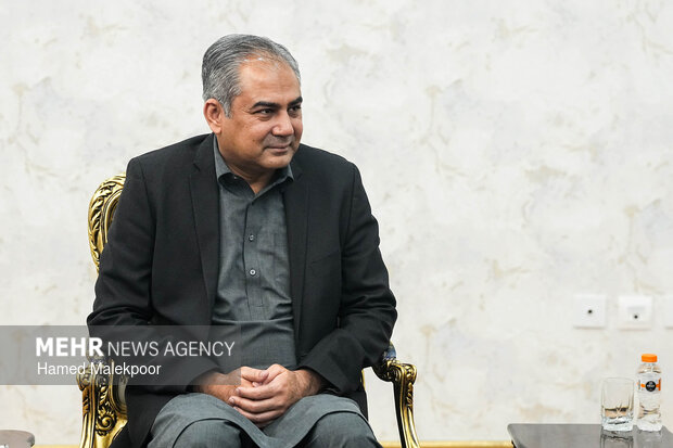 منبع پاکستانی: نقوی حامل پیامی از اسلامآباد برای رهبر ایران است منبع پاکستانی: نقوی حامل پیامی از اسلامآباد برای رهبر ایران است