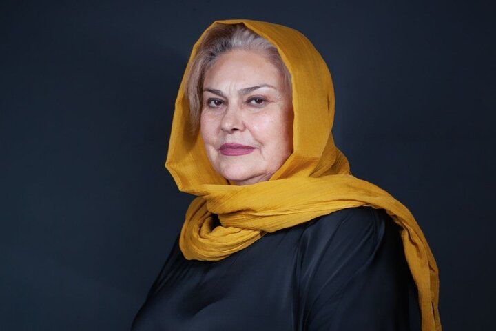 مهرانه مهینترابی بعد از ۲۳ سال روی صحنه تئاتر میآید مهرانه مهینترابی بعد از ۲۳ سال روی صحنه تئاتر میآید