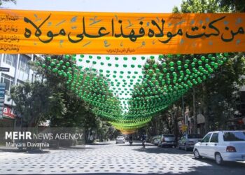 موشک، تهدید و هواپیمای دشمن مردم علوی ما را از حرکت باز نمی‌دارد