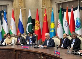 مومنی: امنیت، پیش‌شرط توسعه پایدار است