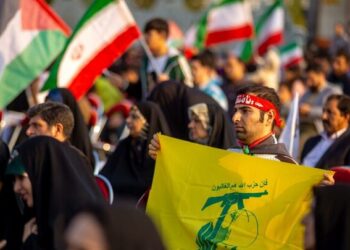 هاآرتص: ایران به دنبال تحمیل معادله جدید بر اسرائیل است